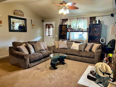 179 Darlin Ln, Malvern, AR 72104 - photo 2