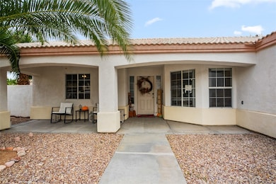 2915 Desert Trail Dr, Bullhead City, AZ 86429 - photo 2