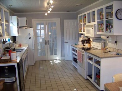 89 Love Lady Hollow Ln, Tennessee Ridge, TN 37178 - photo 2