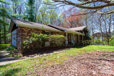 232 Kimberly Ann Dr, Hendersonville, NC 28792 - photo 4