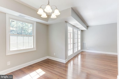 3814 Lyndhurst Dr unit 301, Fairfax, VA 22031 - photo 7