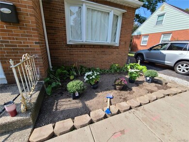 1074 Marcia Dr, North Tonawanda, NY 14120 - photo 2