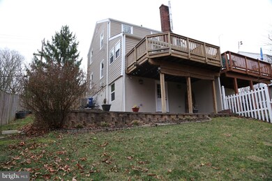 5848 Edgehill Dr, Alexandria, VA 22303 - photo 4