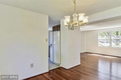 19009 Jamieson Dr, Germantown, MD 20874 - photo 5