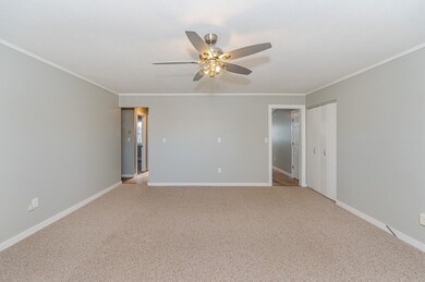 135 Litchfield Pines Dr unit A, Leominster, MA 01453 - photo 3
