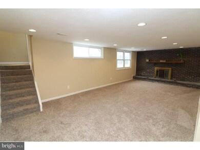 2 Regal Ct, Newark, DE 19713 - photo 3