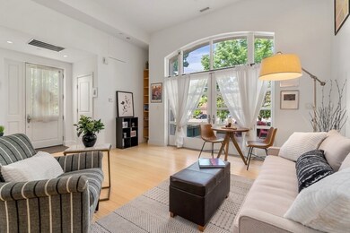 453 Trapelo Rd unit 2, Belmont, MA 02478 - photo 3