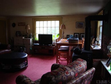 892 Charlton Rd, Schenectady, NY 12302 - photo 2