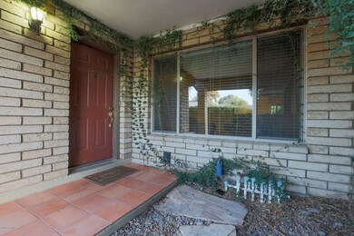 5725 W Purdue Ave-9403