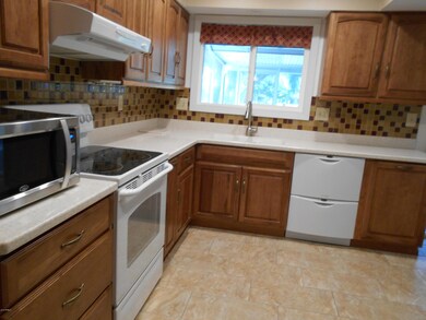 9867 W Spanish Moss Ct, Sun City, AZ 85373 - photo 7