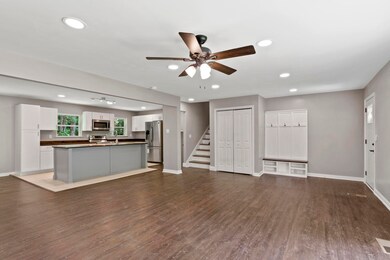 1325 Michael Ln, Hixson, TN 37343 - photo 7