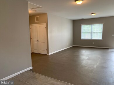 132 William St unit D, Hightstown, NJ 08520 - photo 6