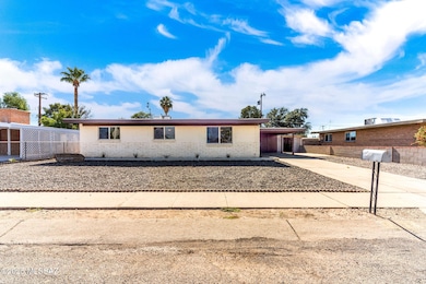 1033 W Lind St, Tucson, AZ 85705 - photo 2