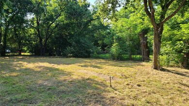 1620 Cedar St, Bonham, TX 75418 - photo 2