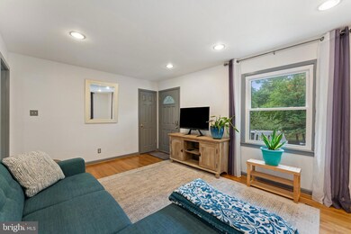 5184 Honeysuckle Ln, Warrenton, VA 20187 - photo 5