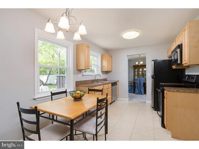 316 Catawba Dr, Swedesboro, NJ 08085 - photo 7