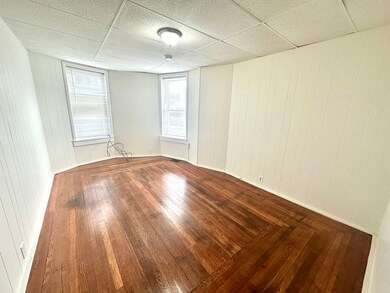 1060 Chicopee St, Chicopee, MA 01013 - photo 5