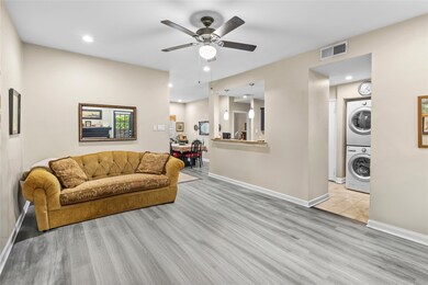 8601 Park Ln unit 612, Dallas, TX 75231 - photo 5