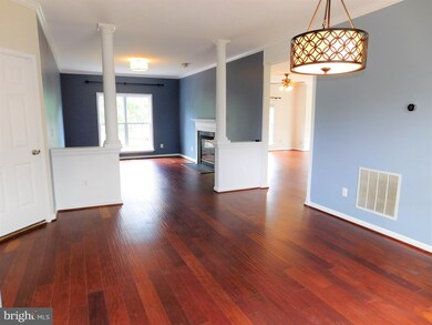 21364 Marsh Creek Dr, Broadlands, VA 20148 - photo 5