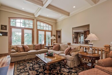 007-Living_Room-1779672-medium