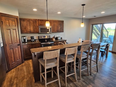 290 240th Ave unit 127, Arnolds Park, IA 51331 - photo 5