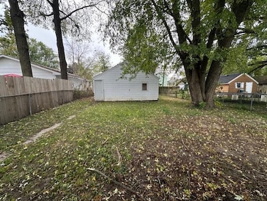 607 10th Ave SW, Austin, MN 55912 - photo 2