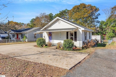 113 Christopher St, Duncan, SC 29334 - photo 4