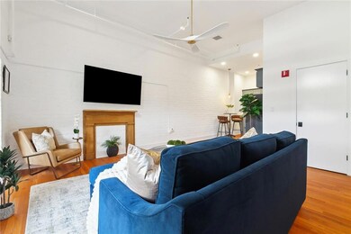 633 Tchoupitoulas St unit 4, New Orleans, LA 70130 - photo 3