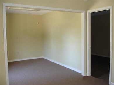 1921 Corporate Square Dr unit H, Slidell, LA 70458 - photo 3