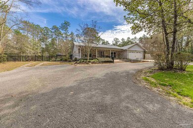 3720 Barkwood Ln, Cantonment, FL 32533 - photo 4