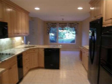 68 Baldwin Dr, Sharon, MA 02067 - photo 3