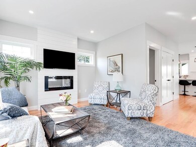 65 Hardy Pond Rd, Waltham, MA 02451 - photo 6