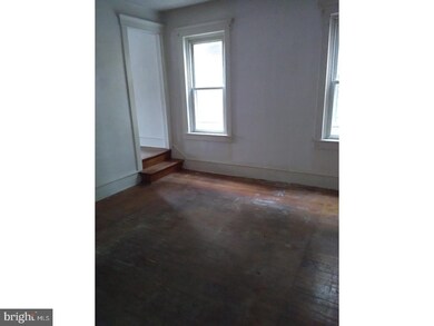 411 Chestnut St, Darby, PA 19023 - photo 3