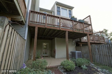 7911 Brightmeadow Ct, Ellicott City, MD 21043 - photo 4