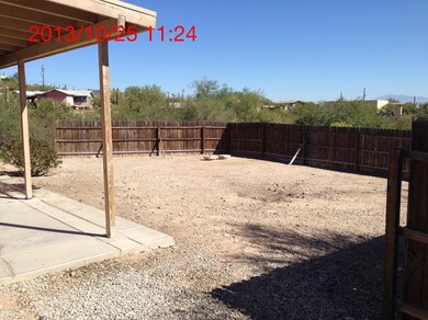 Weiding Rear Fenced Yard