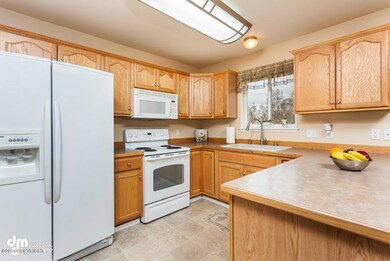 Kitchen 20170509-DW-9802-SMALL