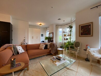 877 Harrison Ave unit 5, Boston, MA 02118 - photo 4