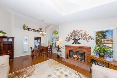 005_Living & Dining Room