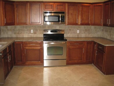 (02) Kitchen