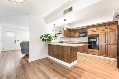 3543 Blackstone St, Las Vegas, NV 89121 - photo 4