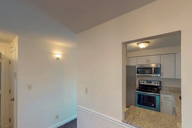 30 Margin St unit E, Lynn, MA 01905 - photo 7