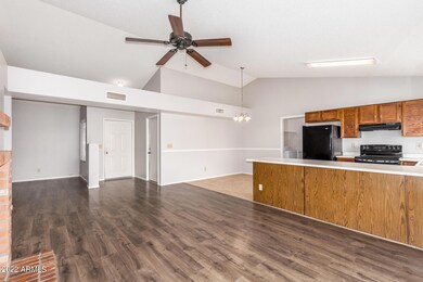 106 W Mclellan Rd, Mesa, AZ 85201 - photo 5