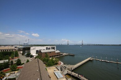 Dockside 9F_side balcony view to water 1