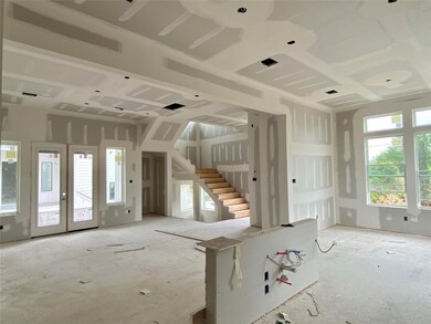 952 Fisher St unit A, Houston, TX 77018 - photo 2