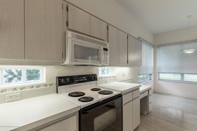 82 W Byrsonima Loop-21