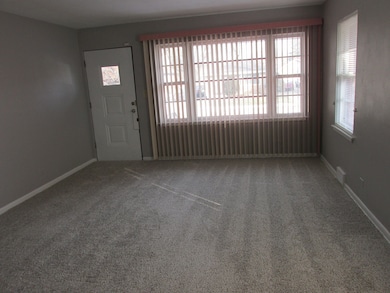 1719 Lucia Ave, Waukegan, IL 60085 - photo 7