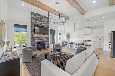 18808 Deer Run St, Spring Hill, KS 66083 - photo 2