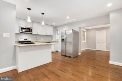 81 55th St SE, Washington, DC 20019 - photo 6