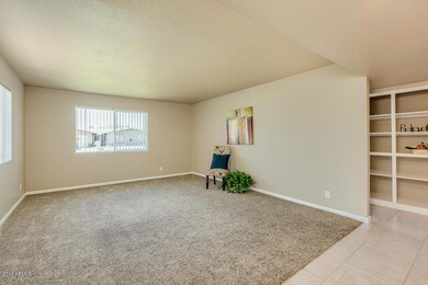 819 N Acacia, Mesa, AZ 85213 - photo 6