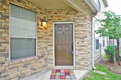 12225 Medina Lake Dr, Tomball, TX 77377 - photo 3